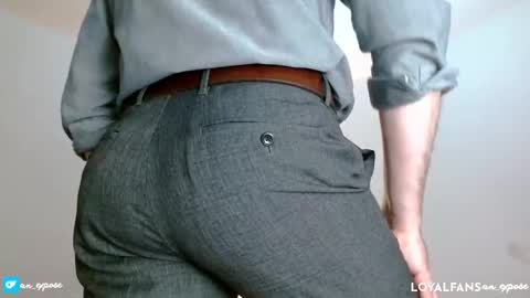 Snapshot of an_expose chatting on March 2025 08:31:02 PM an expos online show from March 2025 08:31:02 PM