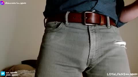 Snapshot of an_expose chatting on September 2025 09:19:01 PM an expos online show from September 2025 09:19:01 PM