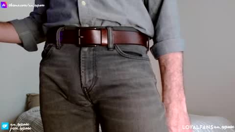 Snapshot of an_expose chatting on October 2025 04:38:01 PM an expos online show from October 2025 04:38:01 PM