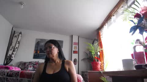 Ana online show from September 2025 04:28:01 PM