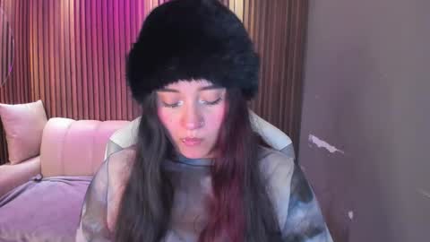 Ana online show from November 2025 04:01:01 AM