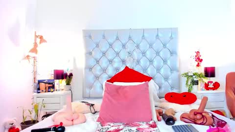 anaa_bellaa online show from March 2025 01:07:01 PM