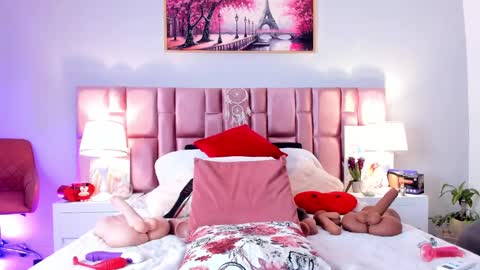 anaa_bellaa online show from September 2025 12:53:01 PM