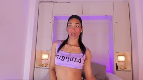 Snapshot of anaacollins_ chatting on October 2025 12:11:01 PM anaacollins_ online show from October 2025 12:11:01 PM