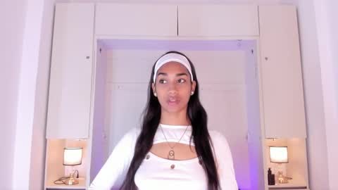 Snapshot of anaacollins_ chatting on October 2025 11:32:02 AM anaacollins_ online show from October 2025 11:32:02 AM