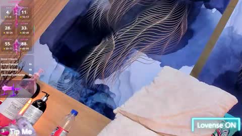 anabacker01 online show from October 2025 11:04:02 PM