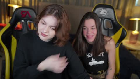 Sweet girls online show from January 2025 12:02:02 PM