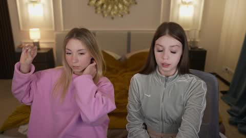 Sweet girls online show from February 2025 05:45:01 PM