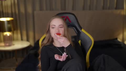 Sweet girls online show from February 2025 03:36:02 PM
