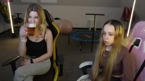 PLAYHARD054 online show from November 2025 11:10:01 AM