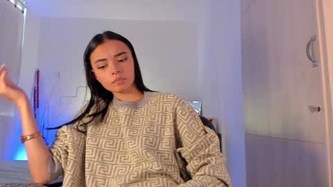 Snapshot of anabelwolf chatting on February 2025 07:55:01 PM ANABEL WOLF online show from February 2025 07:55:01 PM