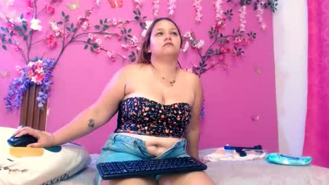 Snapshot of analdeepalejandra18 chatting on October 2025 06:58:01 PM analdee online show from October 2025 06:58:01 PM