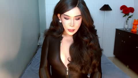 Thena online show from February 2025 02:38:02 PM