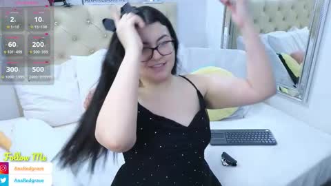 Anastasia Redgrave online show from October 2025 05:47:02 AM