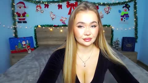 anastacyyellig online show from December 2024 11:18:02 PM