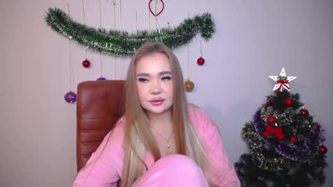 Snapshot of anastacyyellig chatting on December 2025 10:36:02 PM anastacyyellig online show from December 2025 10:36:02 PM