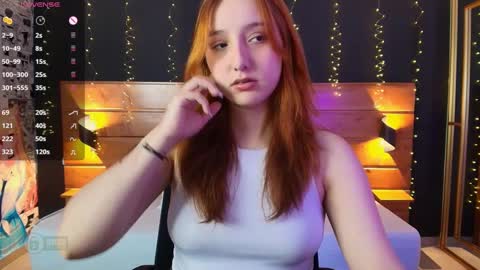 Anastasia  online show from September 2025 08:33:02 PM