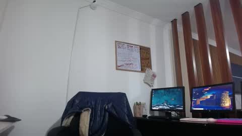 Jennyfer.... but u can say me Anastasia online show from October 2025 05:50:02 AM