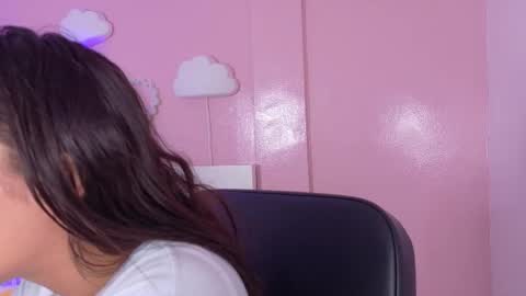 Snapshot of anavicc__ chatting on October 2025 10:38:01 AM Kendra online show from October 2025 10:38:01 AM