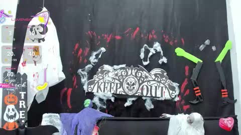 Snapshot of anazztasia_squirt chatting on October 2025 06:19:02 PM anazztasia_squirt online show from October 2025 06:19:02 PM