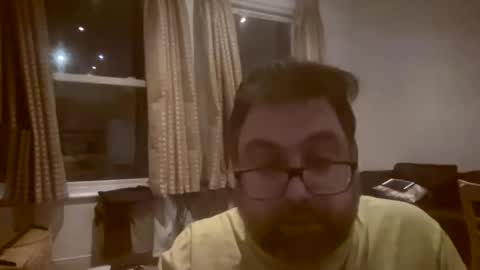 Snapshot of and4444 chatting on February 2025 11:31:01 PM tik toker hot or boring online show from February 2025 11:31:01 PM