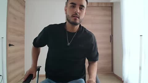 Ander online show from September 2025 06:33:01 PM