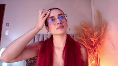 Snapshot of andracyruss chatting on October 2025 11:43:01 AM Andra Cyrus online show from October 2025 11:43:01 AM