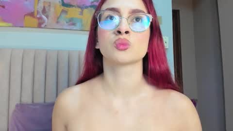 Snapshot of andracyruss chatting on October 2025 11:35:01 AM Andra Cyrus online show from October 2025 11:35:01 AM