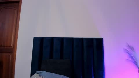 Snapshot of andracyruss chatting on October 2025 11:42:01 AM Andra Cyrus online show from October 2025 11:42:01 AM