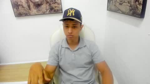 Andre Blow online show from September 2025 11:10:02 AM