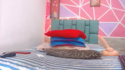 andrea ospina1 online show from January 2025 08:37:02 PM