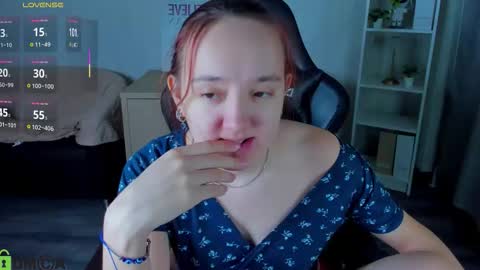 Snapshot of andrea_svel chatting on November 2025 12:11:02 AM Andrea hereGMT7Mon Tue Wen ThFri Sat Su 0300am-0900am. online show from November 2025 12:11:02 AM