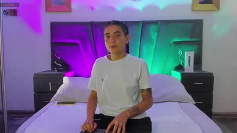 Andrea  Karina online show from January 2025 12:50:02 PM