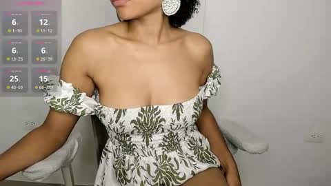 Andrea  online show from October 2025 11:44:01 AM