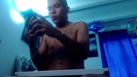 Snapshot of andres_cond chatting on October 2025 11:54:01 AM Andrs o online show from October 2025 11:54:01 AM