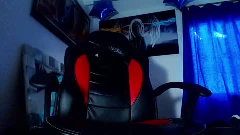 Snapshot of andres_cond chatting on October 2025 12:23:01 PM Andrs o online show from October 2025 12:23:01 PM