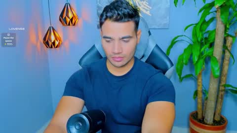 Andres online show from September 2025 01:49:02 AM