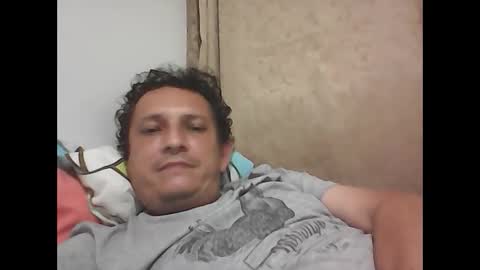 Snapshot of andresfloga chatting on October 2025 04:11:01 AM andresfloga online show from October 2025 04:11:01 AM
