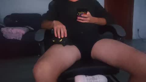 Andreu online show from January 2025 12:16:02 AM