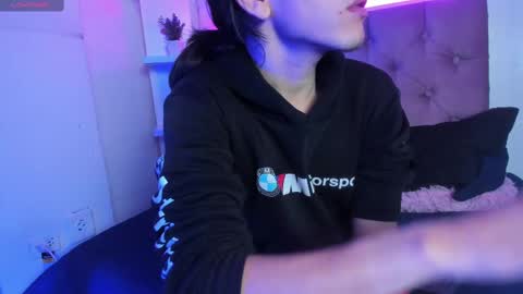 Snapshot of andreuw_wolf chatting on March 2025 10:56:02 AM Andreuw Wolf online show from March 2025 10:56:02 AM