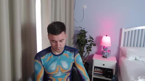 Justin Andrew online show from October 2025 09:08:02 AM