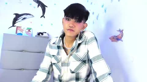 Snapshot of andrew_uwu_ chatting on December 2024 05:37:01 AM ANDREW independent model online show from December 2024 05:37:01 AM