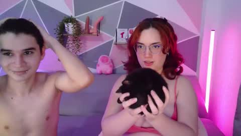 Snapshot of andrewanndcherry chatting on September 2025 12:03:01 AM Andrew and Cherry online show from September 2025 12:03:01 AM