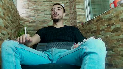 Snapshot of andrewbanner chatting on January 2025 07:35:01 AM MasterRomania online show from January 2025 07:35:01 AM