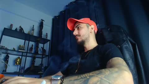 Snapshot of andrewbanner chatting on February 2025 05:16:01 AM MasterRomania online show from February 2025 05:16:01 AM