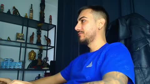 Snapshot of andrewbanner chatting on February 2025 05:59:02 AM MasterRomania online show from February 2025 05:59:02 AM