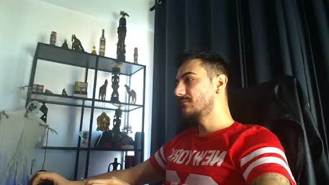 Snapshot of andrewbanner chatting on March 2025 05:43:02 AM MasterRomania online show from March 2025 05:43:02 AM