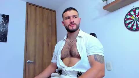 Andrew Diaz online show from October 2025 08:45:01 AM