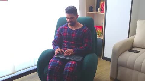 Andrew online show from January 2025 02:58:02 PM