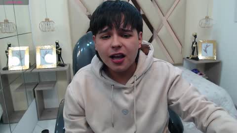 ANDREW online show from December 2024 01:14:01 PM